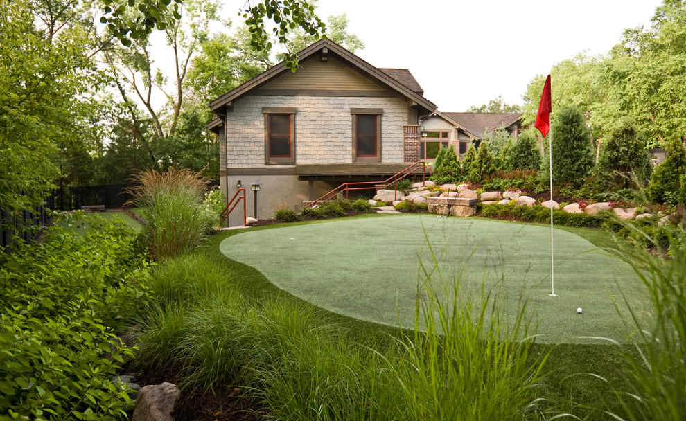 Golf-Themed Backyards 1 Golf-Themed Backyards 1