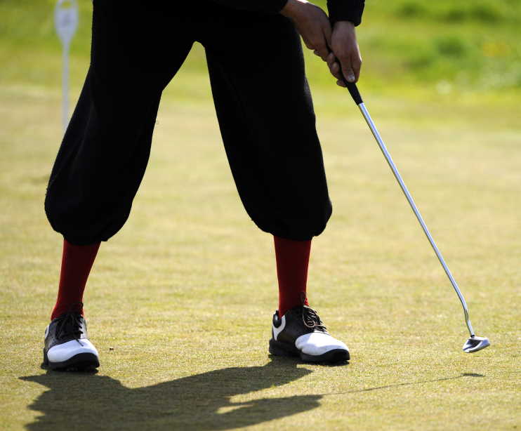old-timey golf pants or shorts