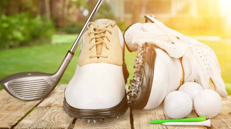 golf shoes feature blog image
